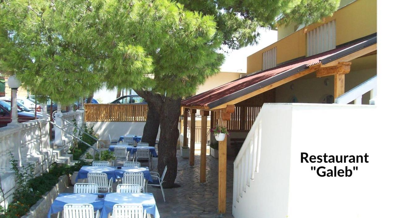 Apartments & Restaurant Galeb Marusici  Dış mekan fotoğraf